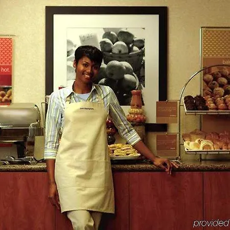 Hampton Inn & Suites Orlando-Apopka 